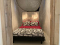 /album/galerie-de-photos-galerie-photos/bas-chambre-2-vue-de-la-porte-img-8097-jpeg/